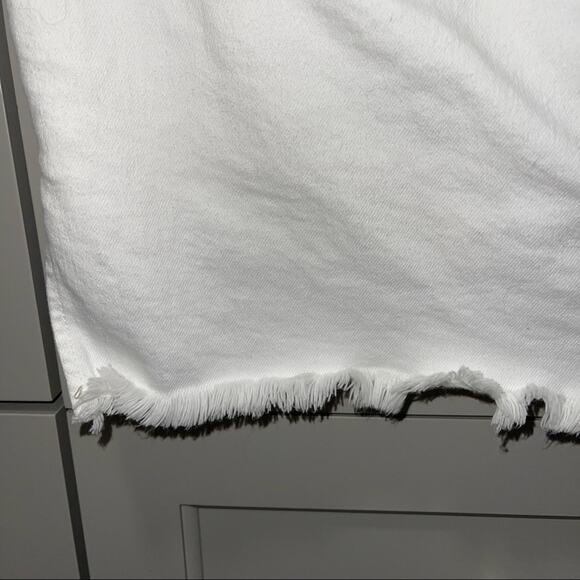 Joe’s Jeans Joy White Frayed Step Hem Denim Mini Skirt 26 - Picture 5 of 10